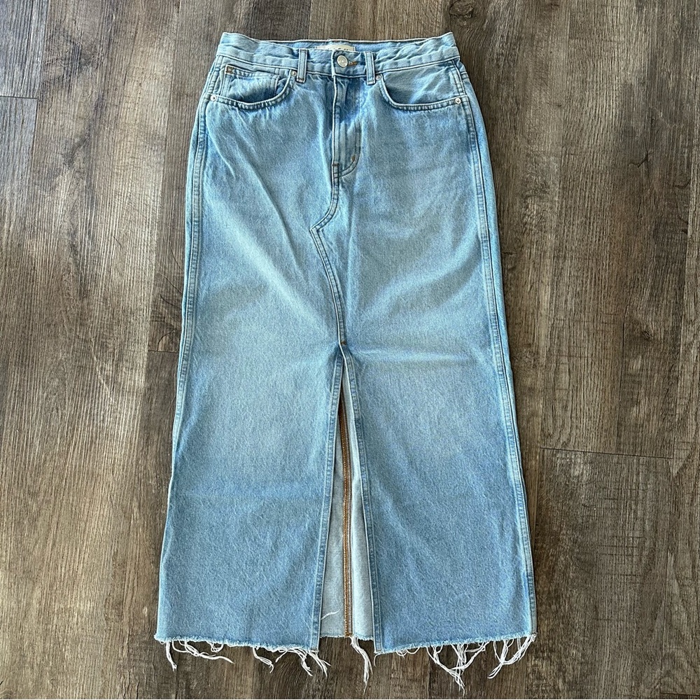 COPY - Madewell Denim Maxi Skirt in Merrimon Wash - Size 24
